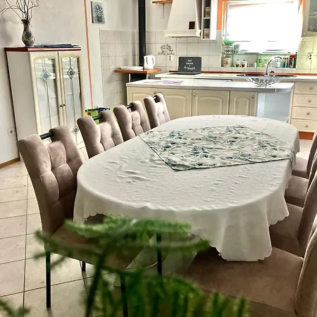 Quite Beautiful In The Split Neda With 4bedrooms Solin